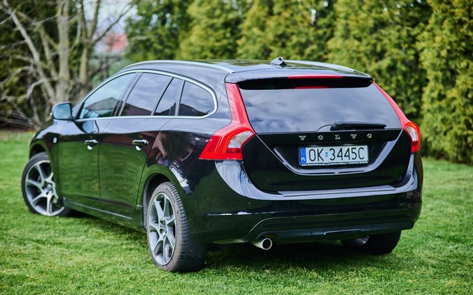 Volvo V60 cena 53500 przebieg: 202000, rok produkcji 2016 z Wolin małe 352